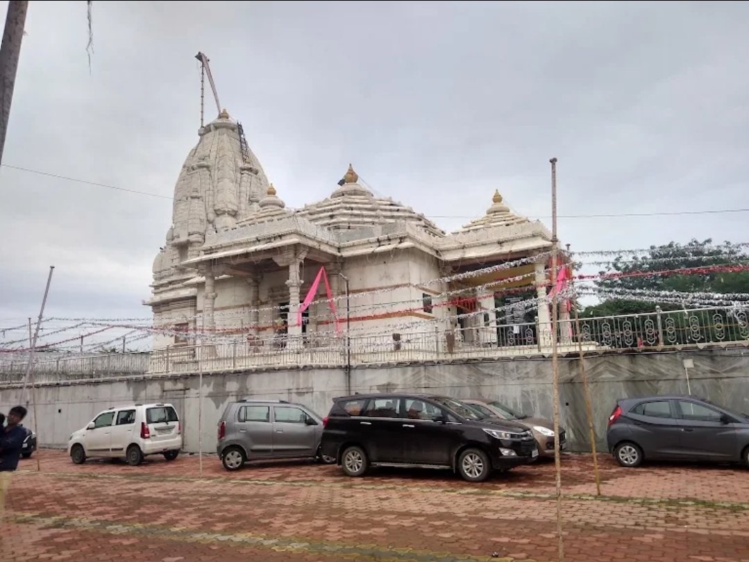 Shree Adeshwarji Swetamber Jain Mandir Banner