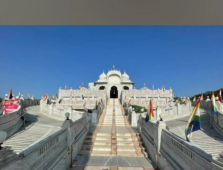 Shri Digambar Jain Atishay Kshetra Mandir Ji, Padampura