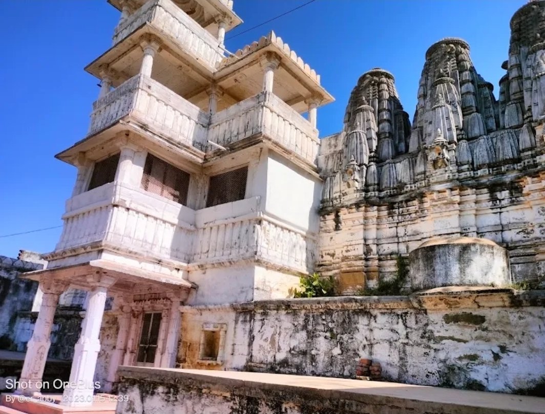 Digambar Jain Temple, Galiakot
