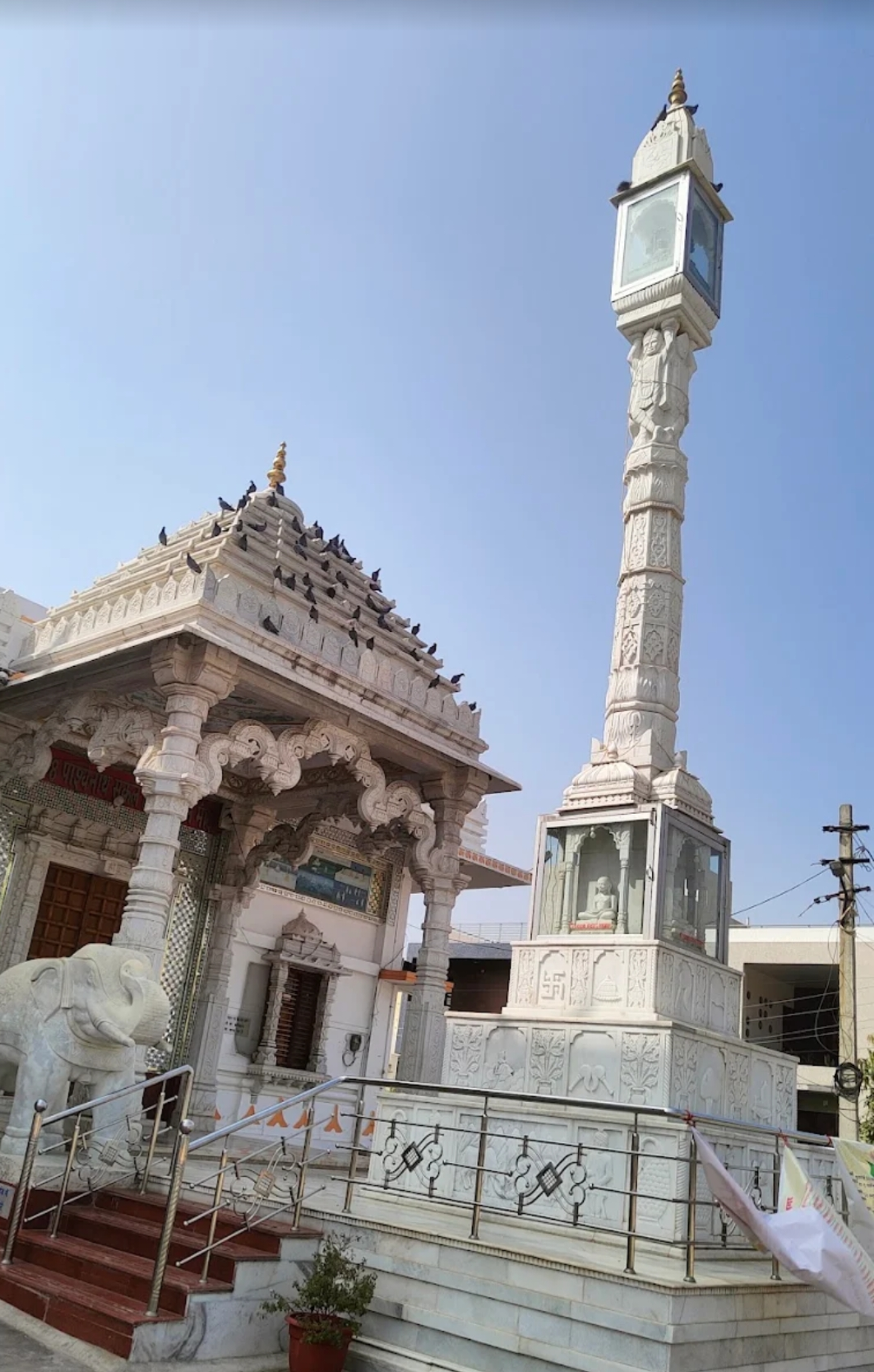1008 Shree Parshwanath Digamber Jain Mandir