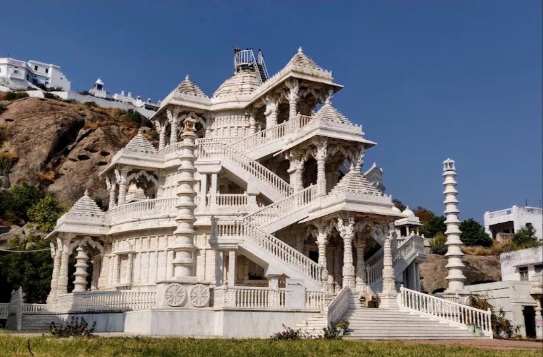 Bamanwada Prachin Mahavirswami Jain Tirth
