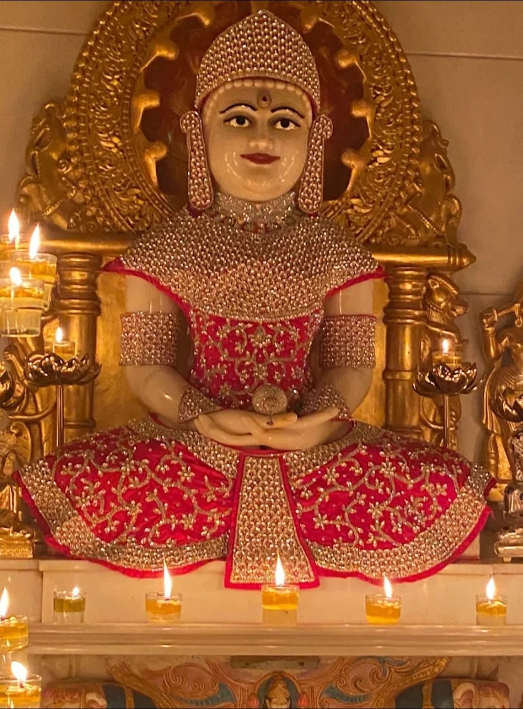 Hasmukha Shankheshwar Parshwanath Jain Shwetambar Derasar