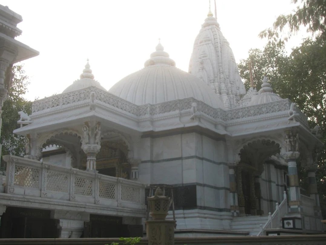 Lalbunglow Shwetamber Jain Temple