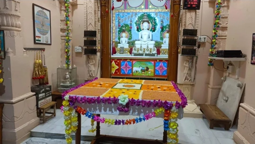 Shree1008 Bhagwan Mahaveer Digamber Jain Mandir, Gandhidham
