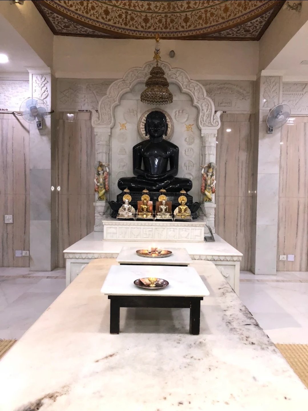 Shri 1008 Munisuvrat Nath Digamber Jain Mandir