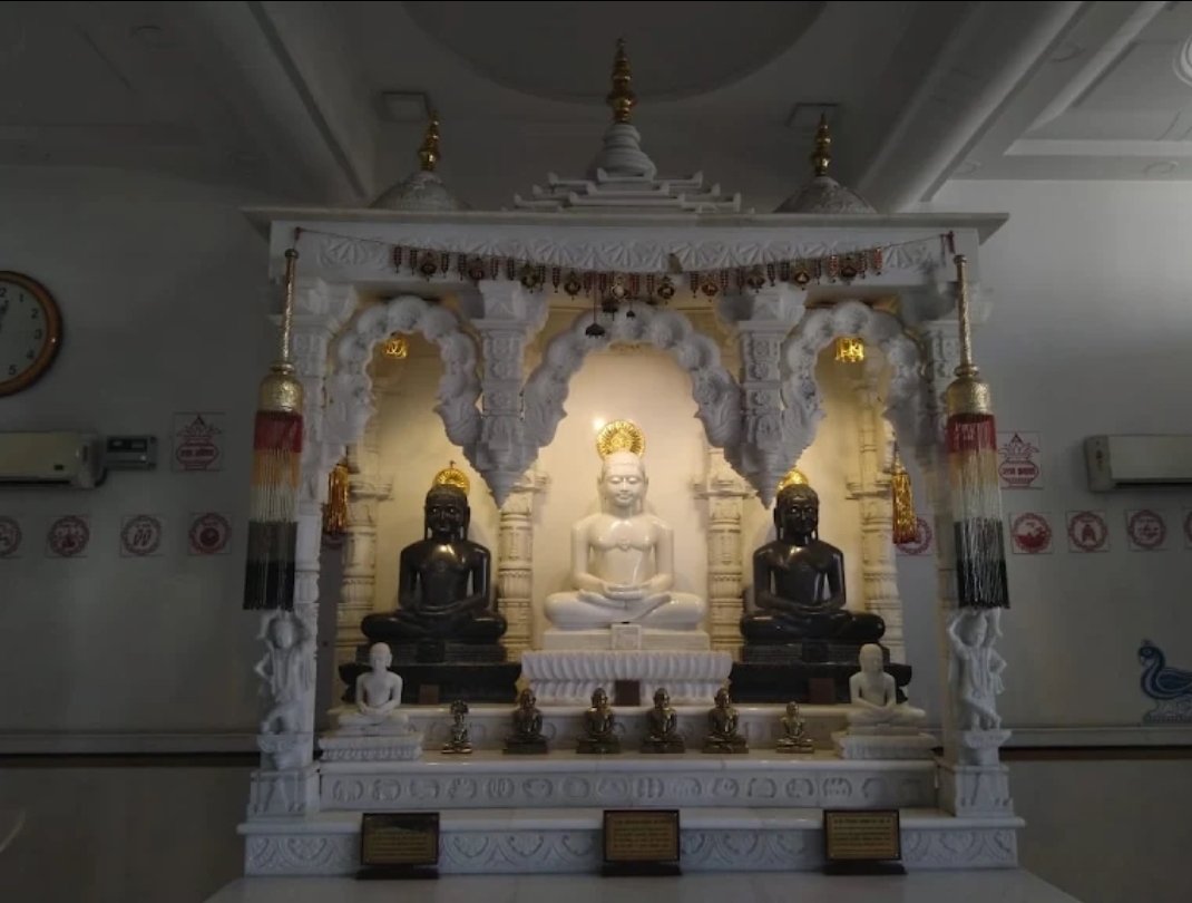 Shantinath Digambar Jain Mandir Sec 16 Rohini